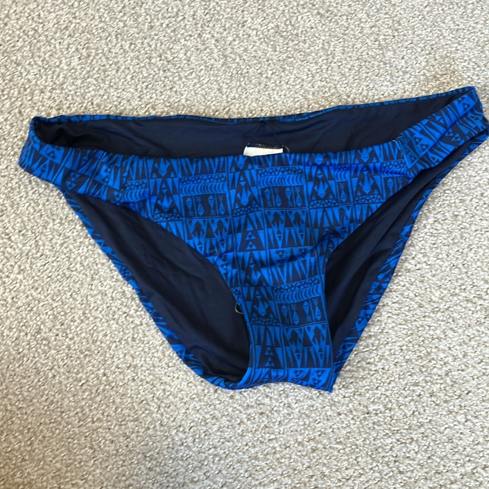 Patagonia tribal print swim bottoms M